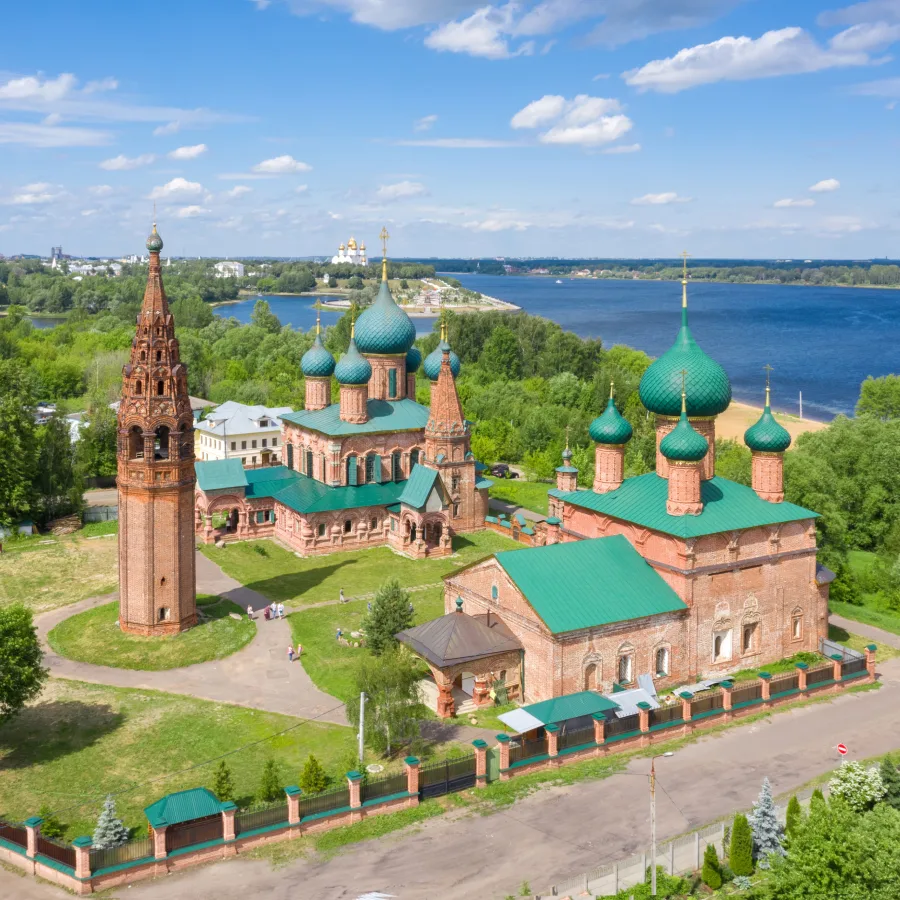 Храмовый комплекс в Коровниках